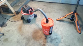 DIY Dust Collector/Separator home made in less than 20 minutes with a bucket and spare vacuum parts