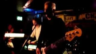 B-Movie - "Remembrance Day" - Live Hope & Anchor, London 2013 | dsoaudio