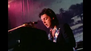 Paul McCartney & Wings - Live at the Njardhallen, Oslo, Norway (August 9, 1972)