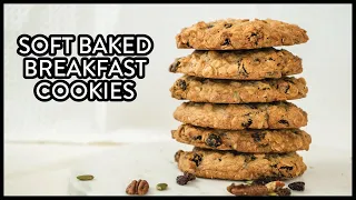 Soft And Chewy Breakfast Cookies With Oats, Raisins, Nuts And Seeds | Le Bon Baker
