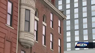 Historical preservationists say Odd Fellows building shouldn't come down