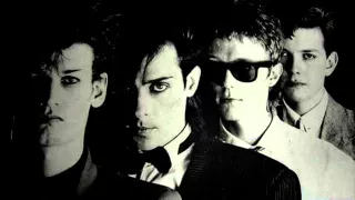 Bauhaus  She's in parties (HQ)