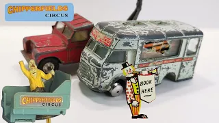 Chipperfields Circus Land Rover & Booking Office restoration of Corgi No. 487 & 426. Die-cast model.