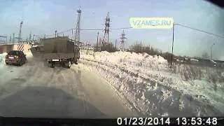 аварии грузовиков январь 2014 часть 2   Truck Accident January 2014 Part 2