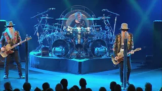 ZZ Top - I Gotsta Get Paid [Live At Montreux Switzerland, July 10 2013] {La Futura Tour}