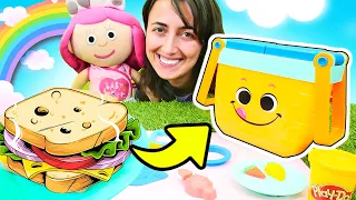 Yeni oyuncak kutu açılımı. Sevcan ve Smarta ile Play-Doh piknik seti açalım. Kız oyunları