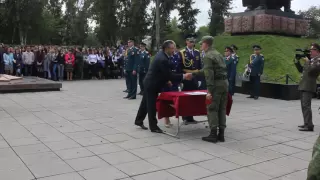 Студентам ХТИ-филиала СФУ вручили военные билеты
