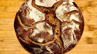 9. Wir backen Brot " 100% Roggensauerteig Brot"