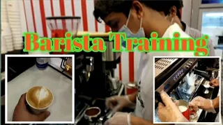 BARISTA TRAINING|HOW TO STEAM A MILK|HOW TO MAKE DRINKS WITH COFFEE