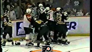 Dec 17, 1995 Jaromir Jagr Leveled by Karl Dykhuis Pittsburgh Penguins vs Philadelphia Flyers