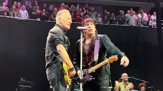 Bruce Springsteen and The E Street Band - “Glory Days” (snippet) - Las Vegas, NV - March 22, 2024