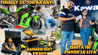 Finally Saari Zx10r Aa gayi ❤️ phone gifted to Cute Girl 😍