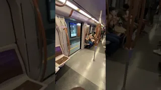 Dernier métro prank 🤣🤣😭🚇