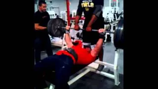 jason reece 420 lbs bench press