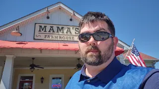 MAMA'S FARMHOUSE in PIGEON FORGE 2023!!! - Food Review!