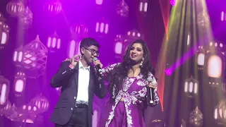 Melody Queen Shreya Ghoshal Singing Tujh Mein Rab Dikhta Hai With Young Fan Adil Live In Dublin 🇮🇪