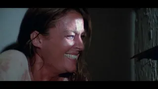 Zombie Flesh Eaters  - Eye gouging scene