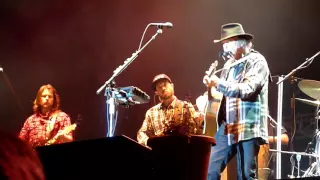 NEIL YOUNG - out on the weekend - LIVE @ BEALE STREET FESTIVAL MEMPHIS 29-04-2016