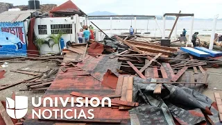 Daños en vías y varias viviendas inundadas: las afectaciones que deja Lorena en Jalisco y Colima