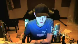 Deadmau5 live streaming in his new studio working on a new track! (The Veldt) [Part 2] 17 March 2012