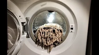 Experiment - Bathroom rug - in a Washing Machine - Centrifuge