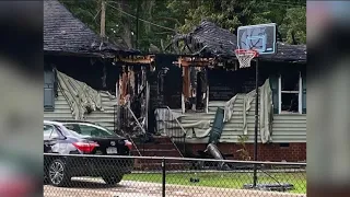 5 critically injured in Chesterfield house fire