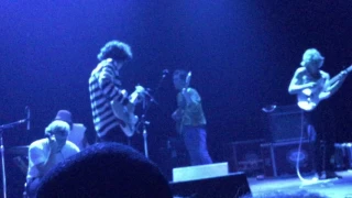 Mac DeMarco - Still Together ft. The Cast Of 'Stranger Things' (Atlanta, GA 5/20/17) [2/2]