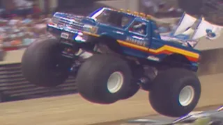 BIGFOOT #8 - Andy Brass - Louisville, KY 1990 Part 1 - BIGFOOT Monster Truck