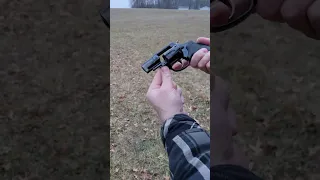 Taurus 327 Federal shooting 32 H&R.