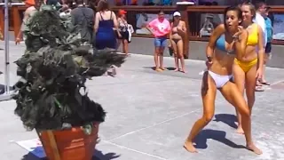 BUSHMAN SCARE PRANK AT THE BEACH