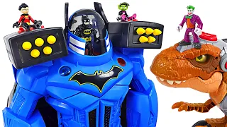 Batman BatBot Xtreme Mega Bat Robot! Defeat giant dinosaur! | DuDuPopTOY