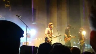 The Gaslight Anthem - Here Comes My Man live @ Troxy London