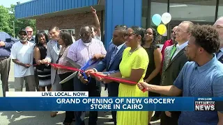 1st grocery store in 7 years opens in Cairo, Ill.