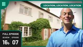 Cottage vs. Country House - Location Location Location - S16b EP7 - Real Estate TV