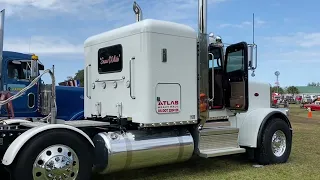 2022 vintage trucks of Florida truck show