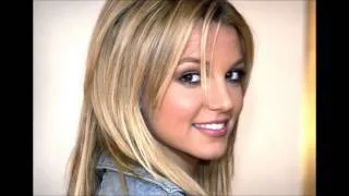 Britney Spears - Out from under (Slideshow)