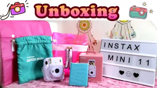 Unboxing Instax Mini 11 holiday package + accessories