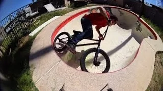 BMX: Off the Deep End - BMX Pool Riding