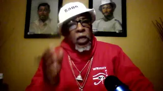 P FUNK TALKING ABOUT WHO S THE SAGE? P FUNK THATS WHO ENLIGHTENS YOU