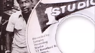 Johnny Osbourne... Dub Street & Johnny, Earl, Jenny & Sound Dimension   Dub Street Version