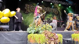 Hevisaurus - Tahdon Maitoo (Live  At Ylisfestarit 2019)