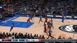 Kristaps Porzingis blocks Okoro and then posterizes Jarett Allen! 🦄