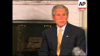 President Bush and Israeli PM Olmert meet in Oval Office