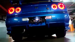 Nissan Skyline R34 GTR V-Spec: Start Up & Rev