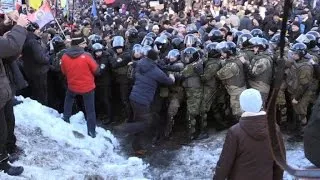 Ukraine ultra-nationalists protest to back rail blockade