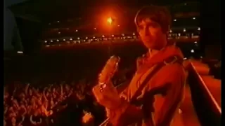 Oasis - Cigarettes And Alcohol Live - HD [High Quality]