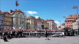 Marsch vom Hauptplatz zum Stadion