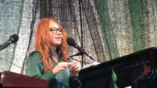 Tubular bells/God/Running up that hill + Spark - Tori Amos - Kværndrup, Denmark - June 6, 2015