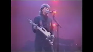 Paul McCartney - Jet (Live in Tokyo 1990)