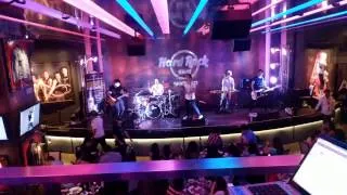 Madvanna - Don´t you worry Child / Swedish House Mafia Cover (En vivo Hard Rock Café Santiago)